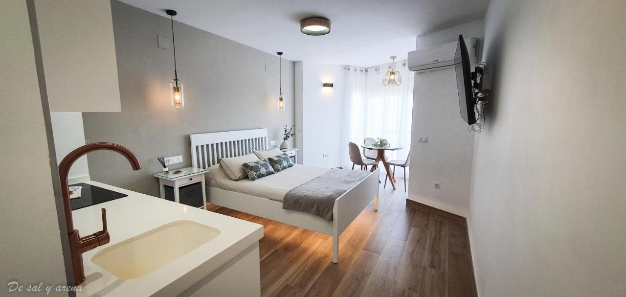 Elegante Estudio Frente A La Playa Benalmádena Εξωτερικό φωτογραφία